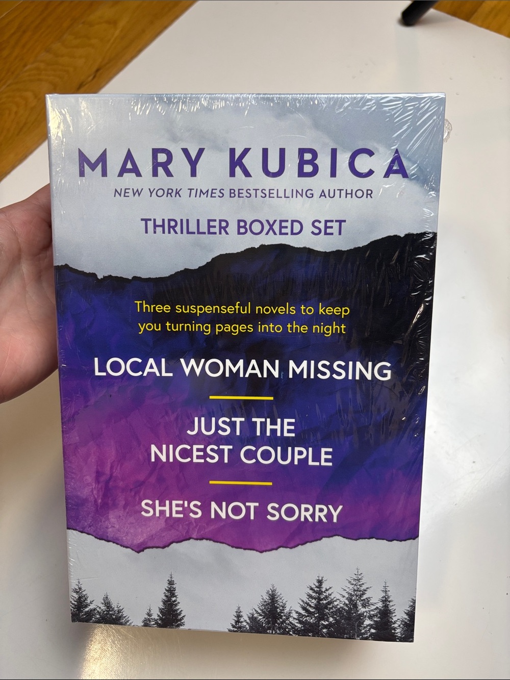Mary Kubica 3-Book hardcover Boxed‎ Set